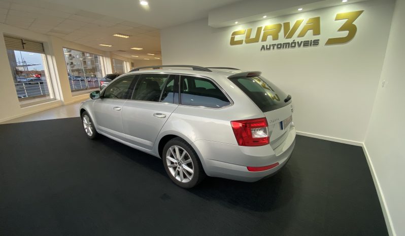 Skoda Otavia Break 1.6 Tdi Style completo