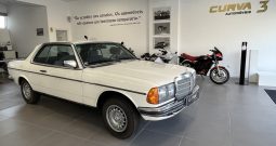 Mercedes Benz W123 Coupe 230CE