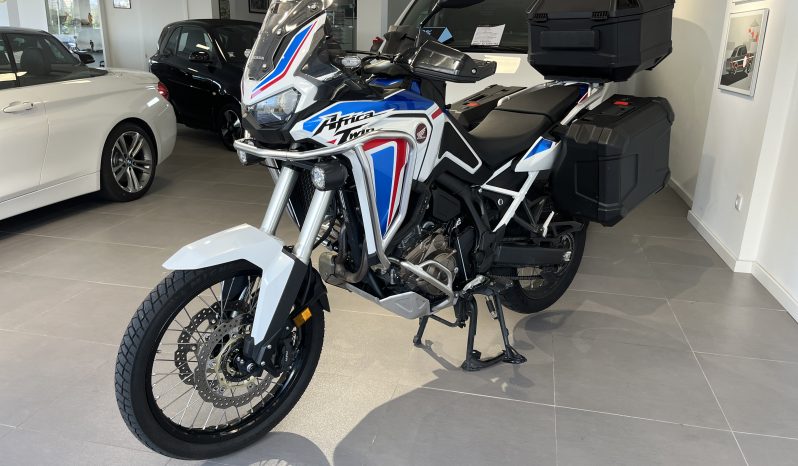 Honda CRF 1100 Africa Twin Tri Color completo
