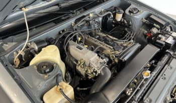 Toyota Corolla GT TwinCam 16v AE86 completo