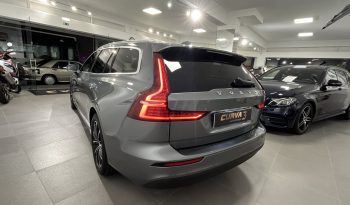 Volvo V60 2.0 D3 Momentum Geartronic completo