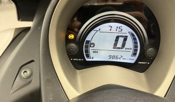 Yamaha N-Max 125 completo