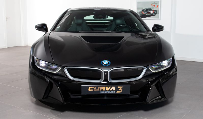 BMW i8 Coupe completo