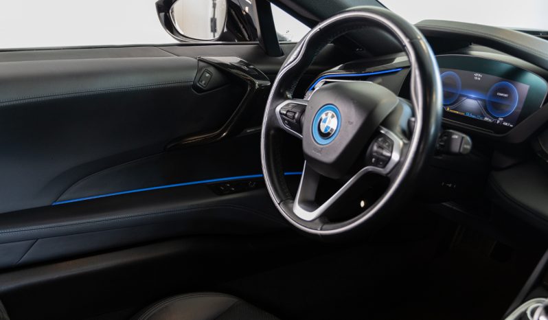 BMW i8 Coupe completo